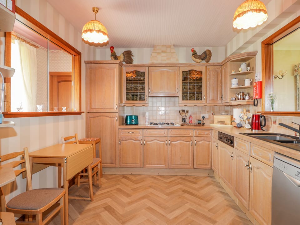 Cottage | Interior