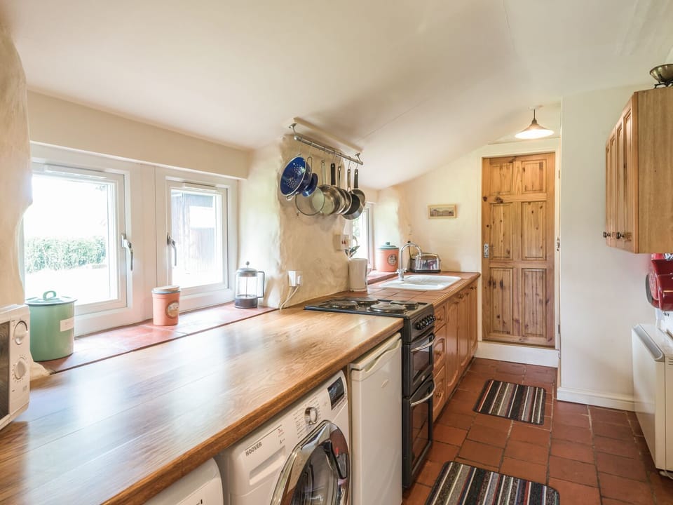 Cottage | Interior