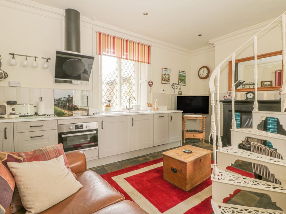 Cottage | Interior