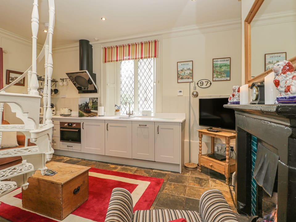 Cottage | Interior