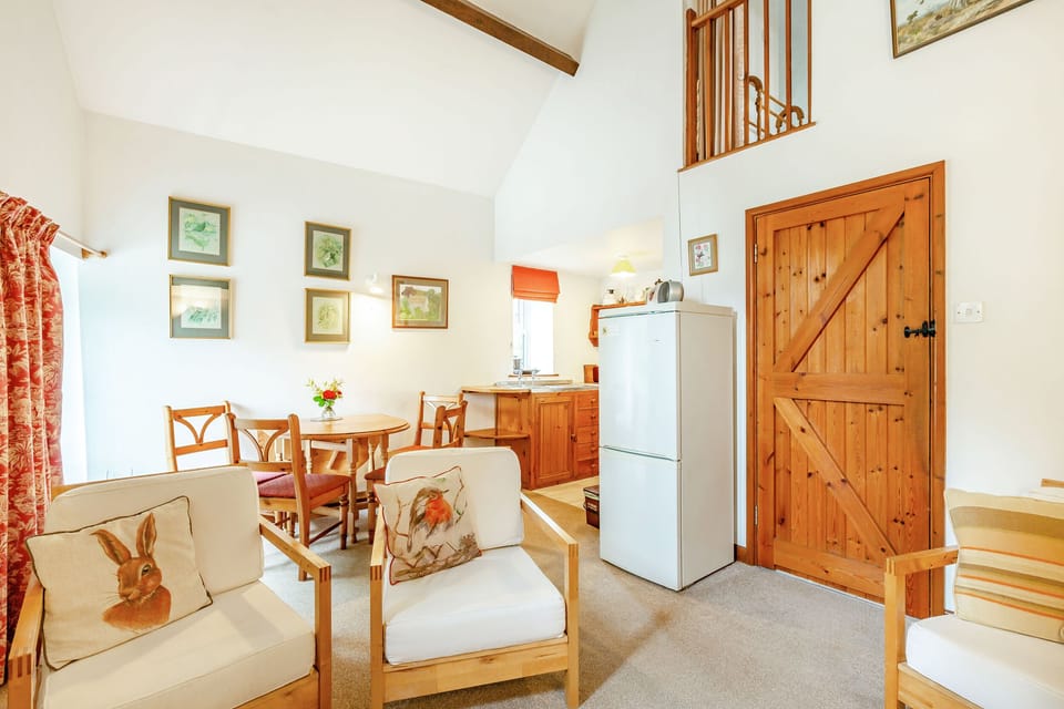 Cottage | Living room | TV
