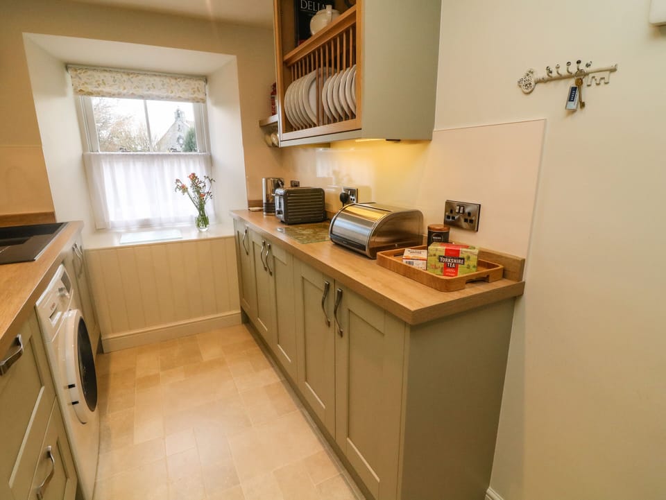 Cottage | Interior