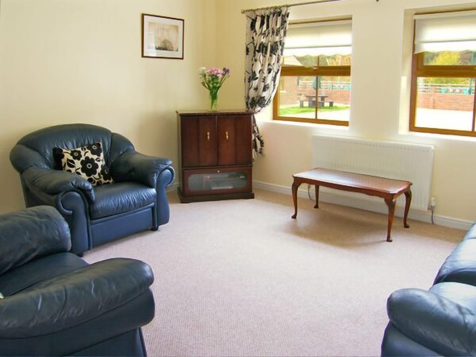 Cottage | Living area