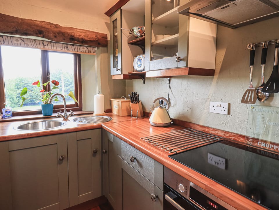 Cottage | Interior