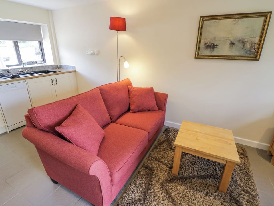 Cottage | Living area | TV