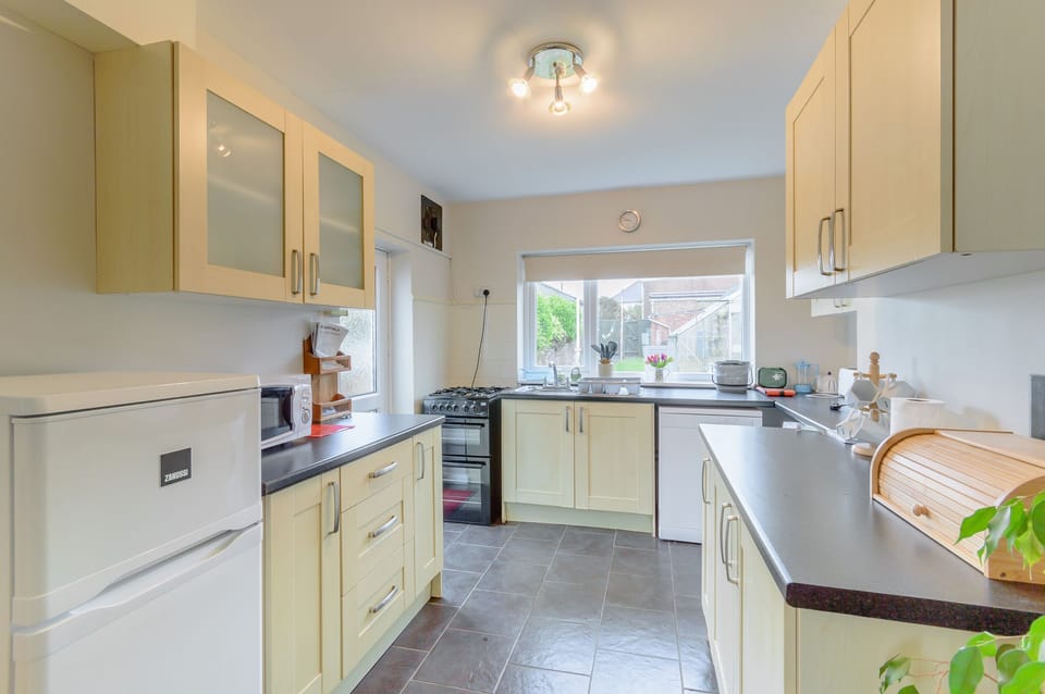 Cottage | Interior