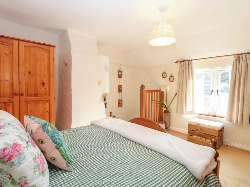 Hollyhedge Cottage Cottage in North Norfolk District