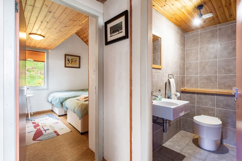 Thorsvik Cottage in Scotland