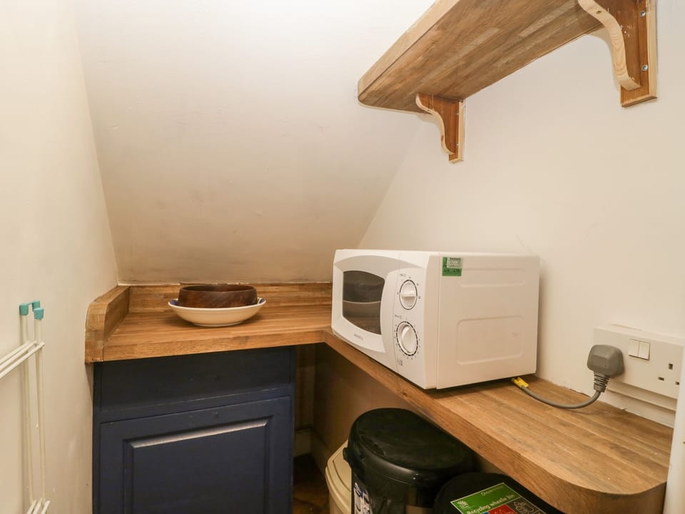 Cottage | Interior
