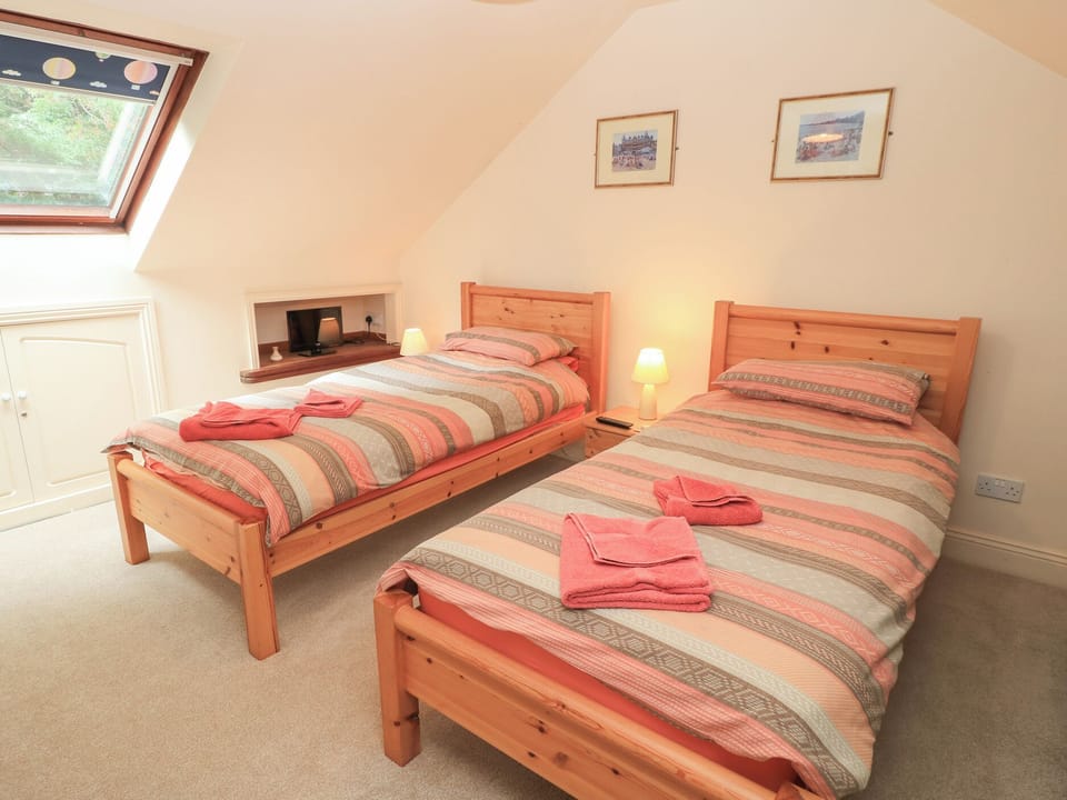 Uplands Cottage in South Somerset District