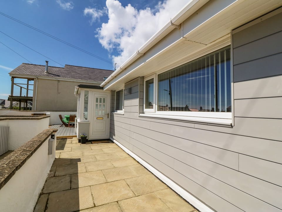 Cottage | Balcony