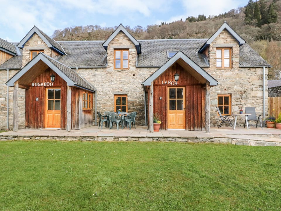 Cottage | Interior