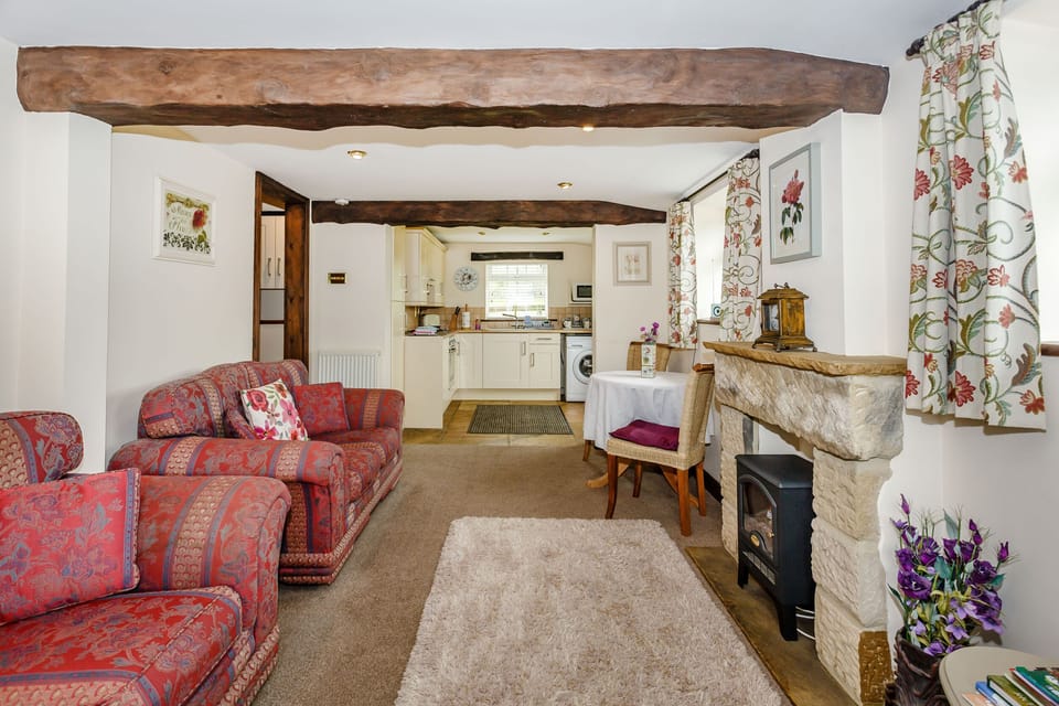 Cottage | Interior