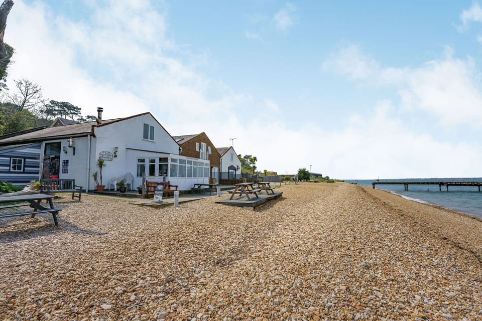Cottage | Interior