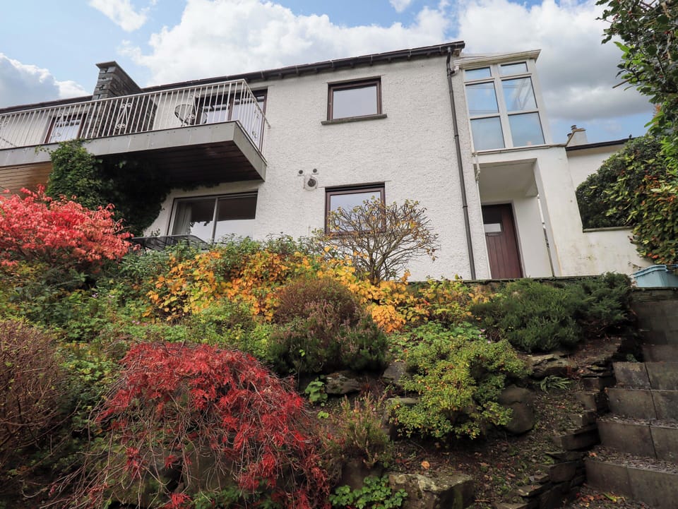 Cottage | Exterior detail