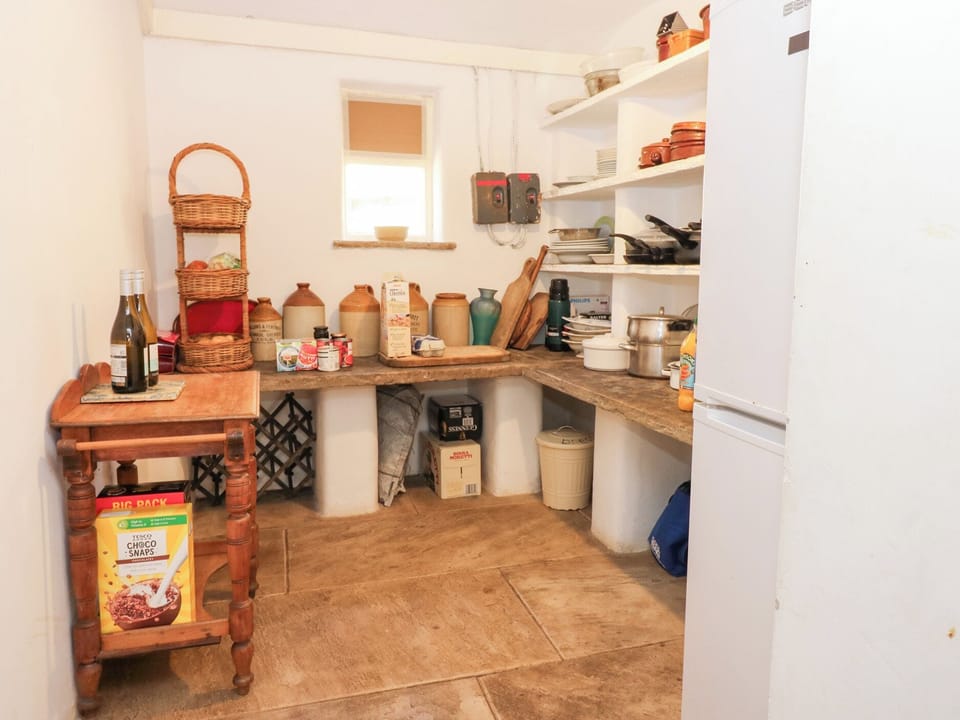 Cottage | Interior