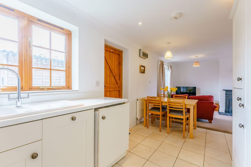Cottage | Interior