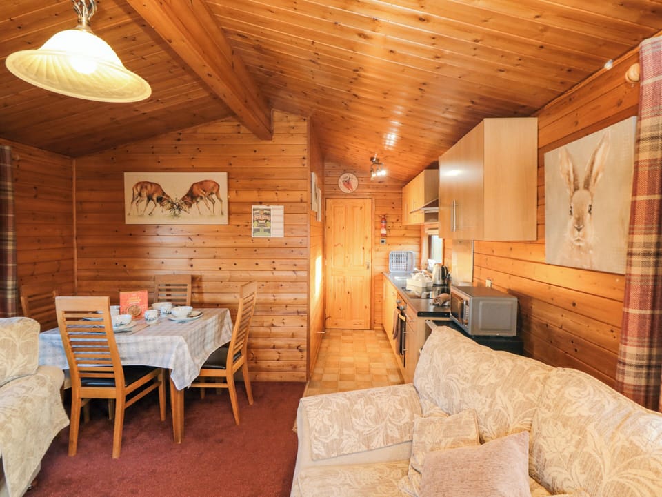 Cottage | Interior