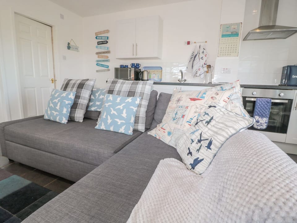 Cottage | Living room | TV, DVD player