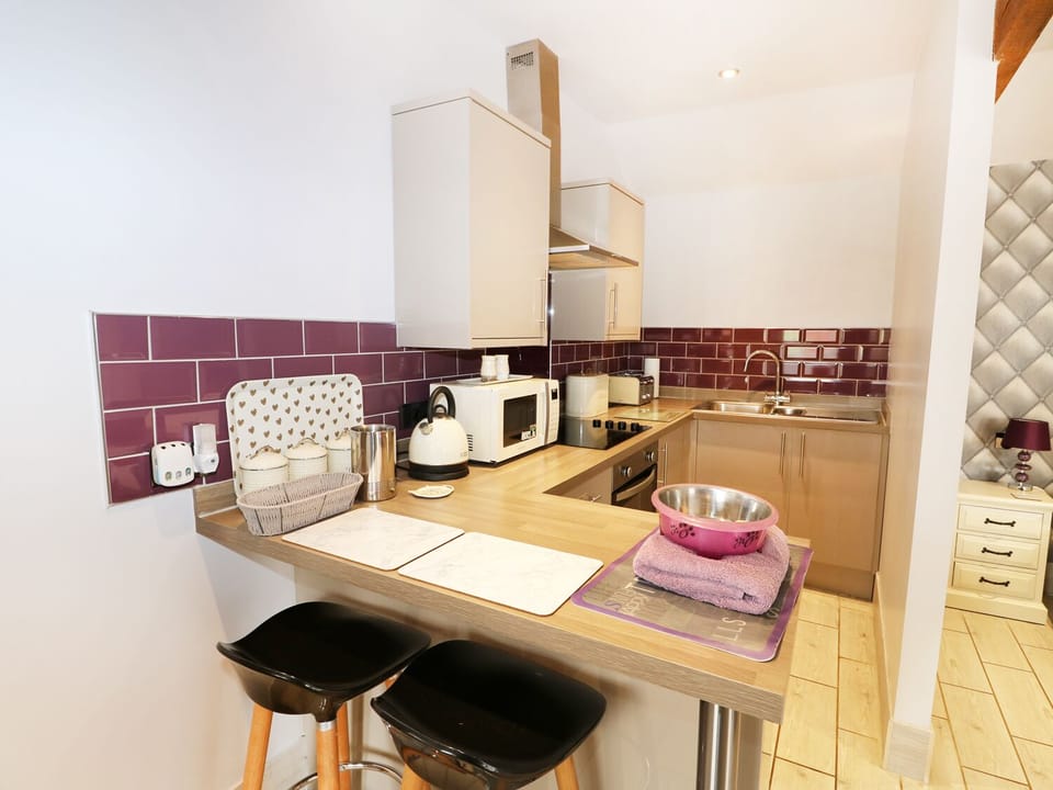 Cottage | Interior