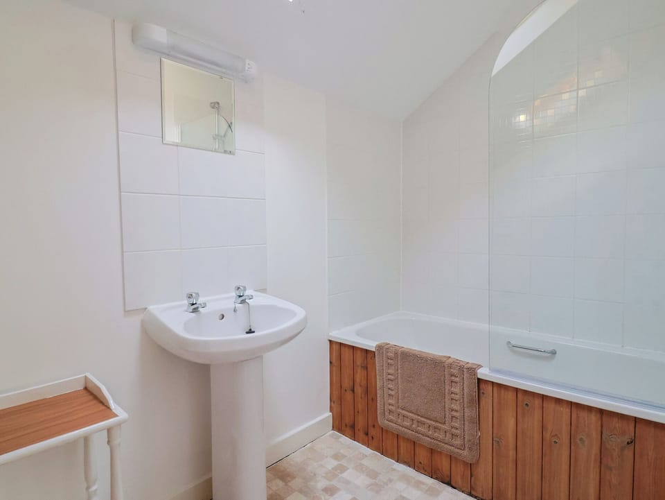 West Bowden Farm Cottage in North Devon District