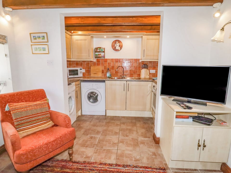 Cottage | Interior