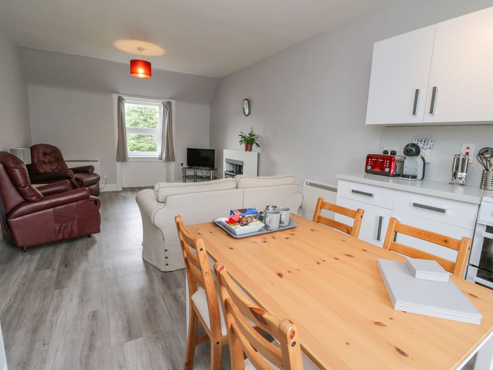 Cottage | Interior