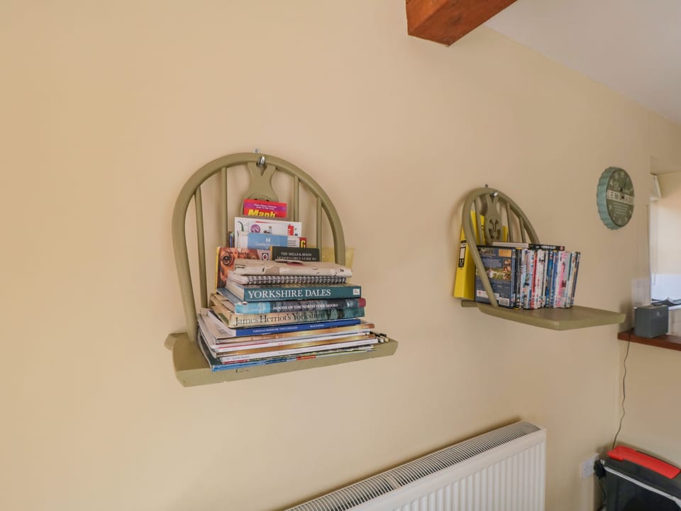 Cottage | 1 bedroom, individually decorated, individually furnished, free WiFi