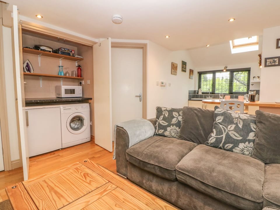 Cottage | Living area | TV, DVD player
