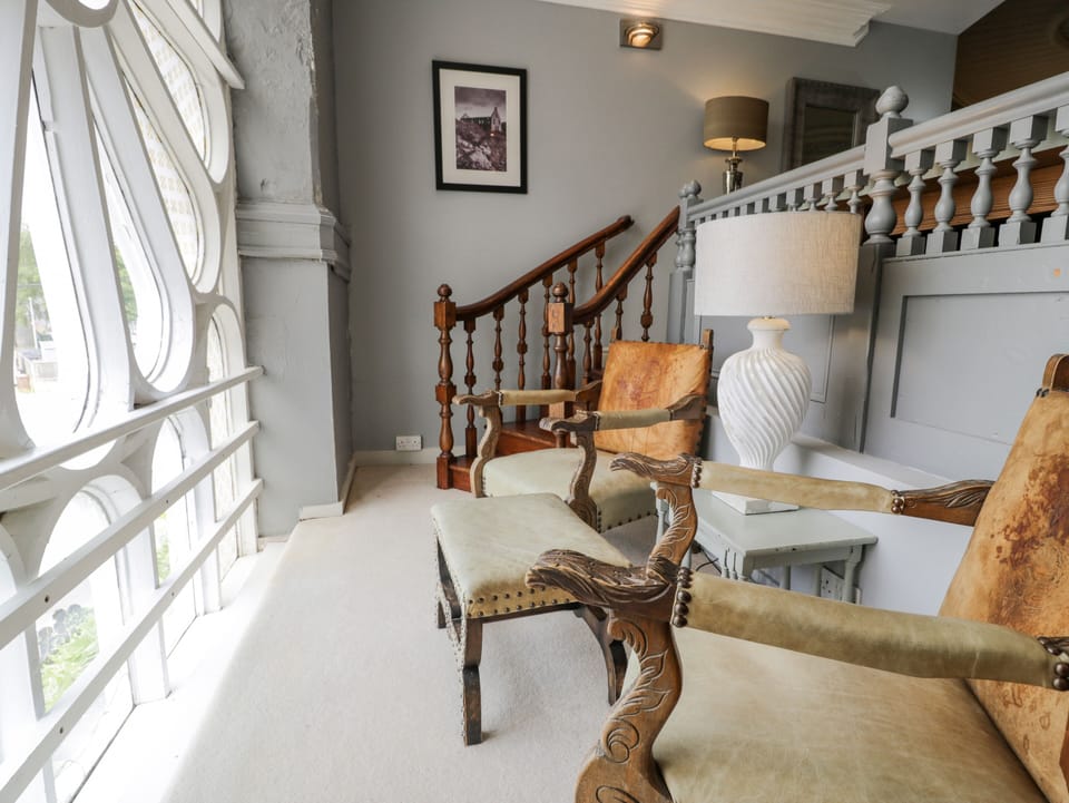 Cottage | Interior