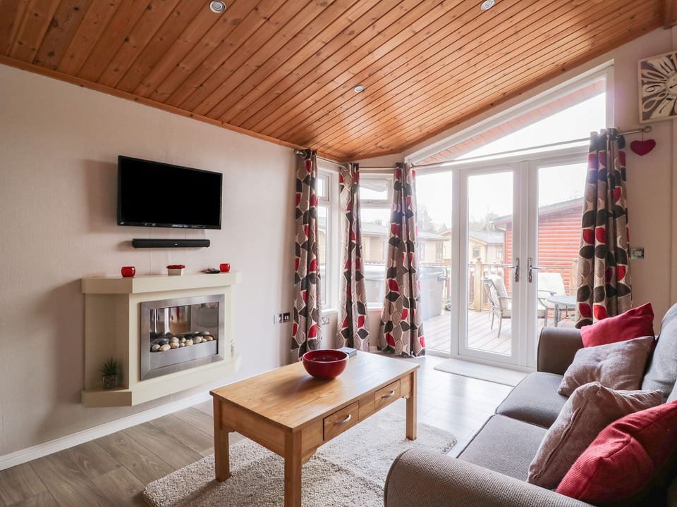 Cottage | Living room | TV
