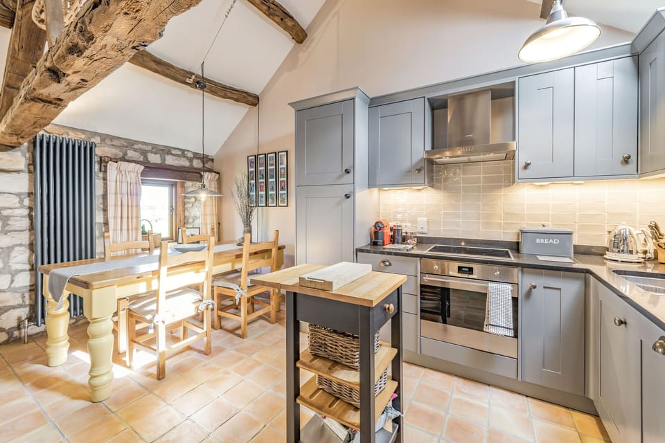 Cottage | Interior