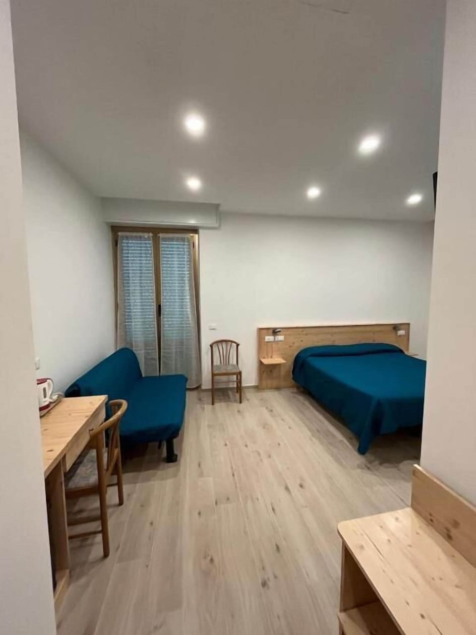 Deluxe Room, Sea View (Teti) | In-room safe, iron/ironing board, free WiFi, bed sheets