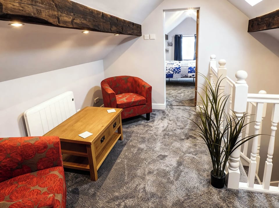Little Owl Barn Cottage in Staffordshire Moorlands District