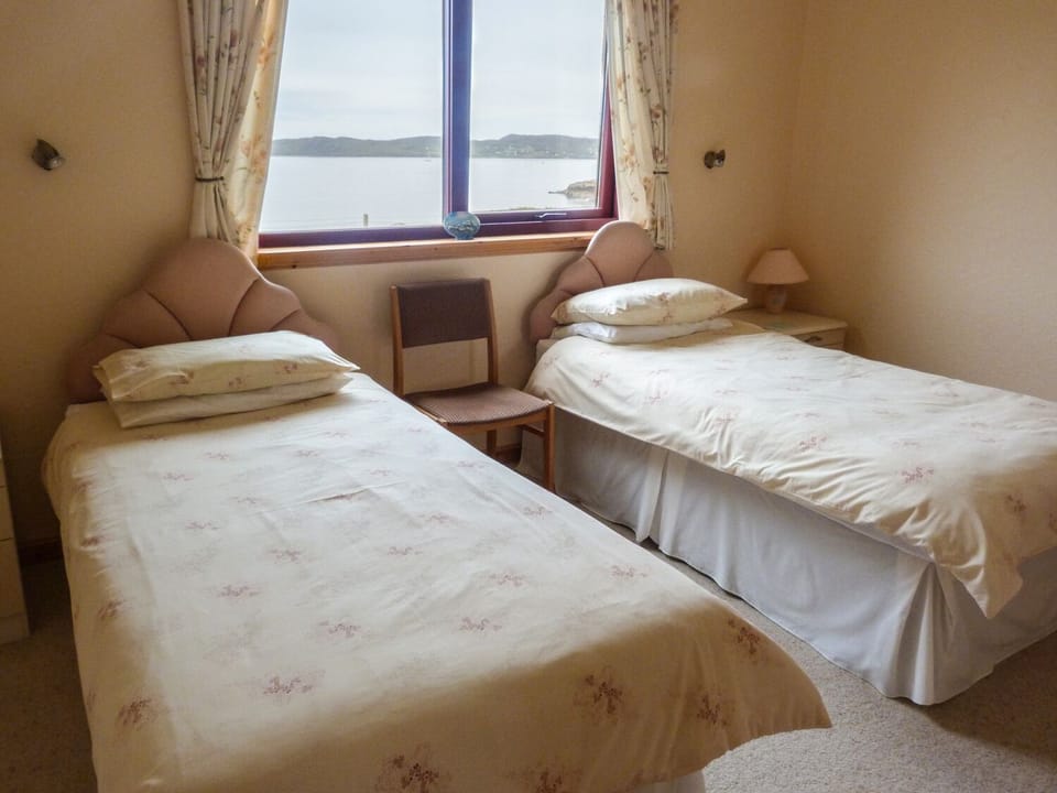 1 Bayview Bungalow Cottage in Scotland