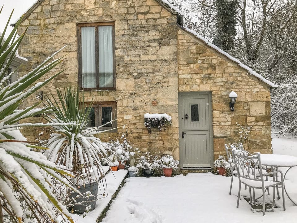 Cottage | Interior