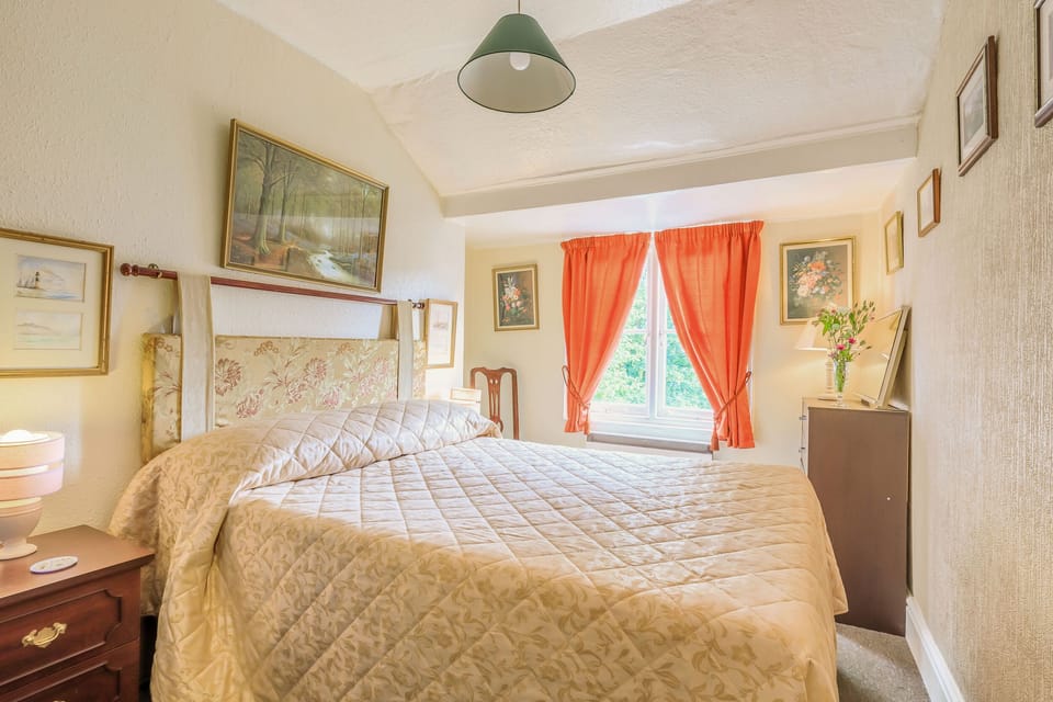 Clooneavin Apartment 8 Cottage in West Somerset District