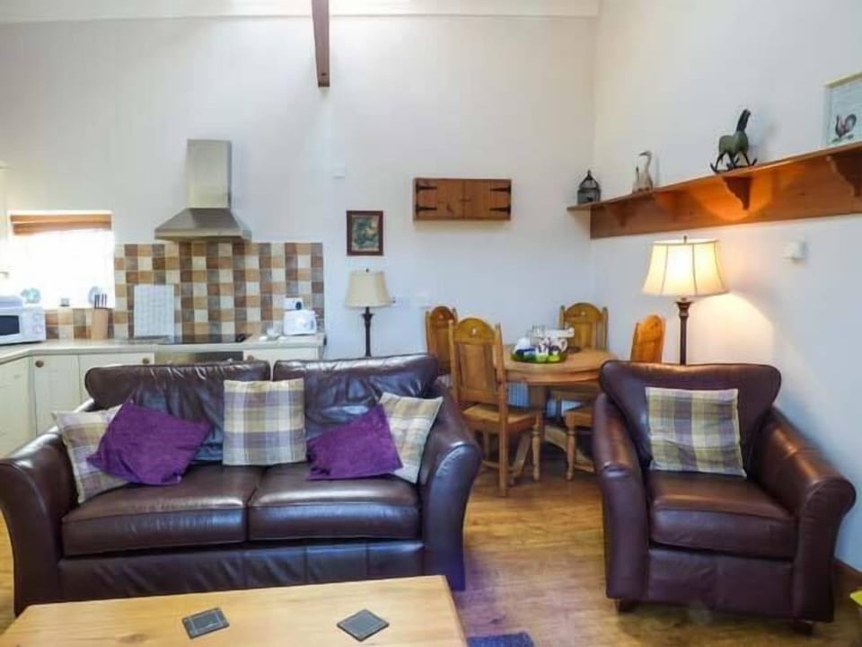 Cottage | Interior