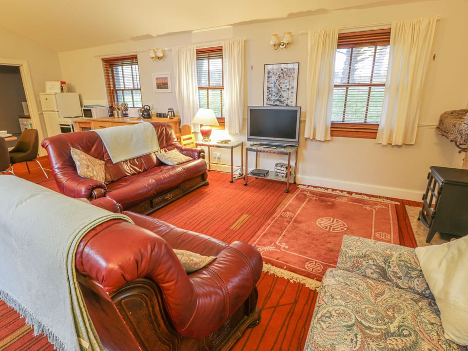 Cottage | Living room | TV, DVD player