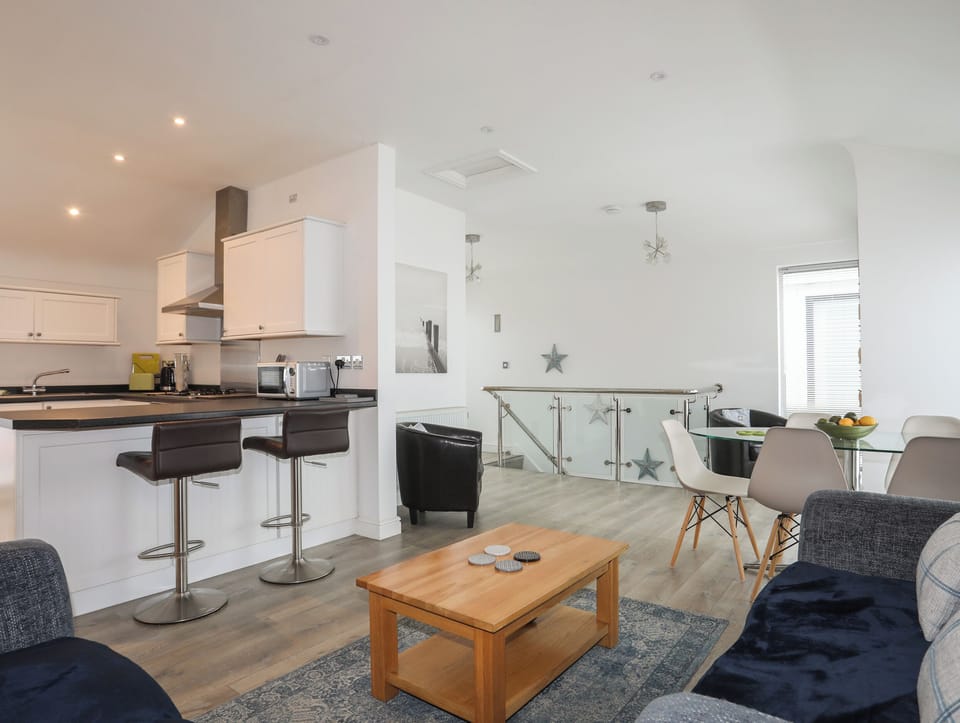 Cottage | Interior