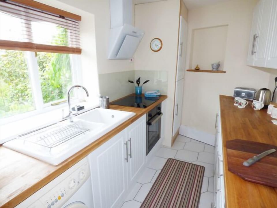 Cottage | Interior