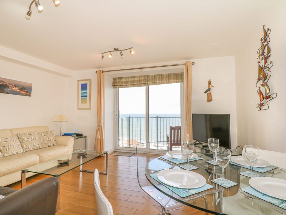 Cottage | Living room | DVD player