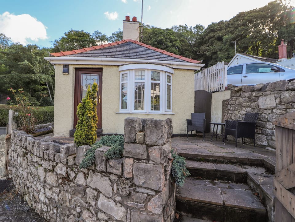Cottage | Exterior