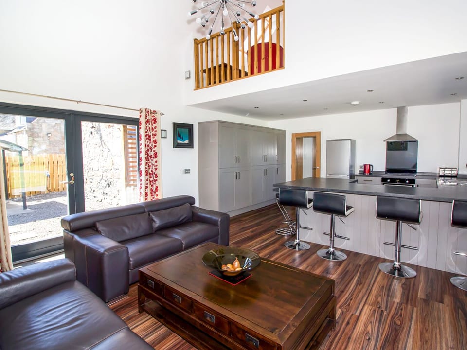 Cottage | Interior