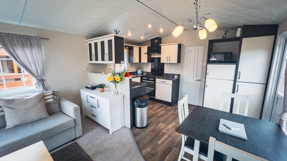 Apartment, Private Bathroom (Angie's Haven) | Interior