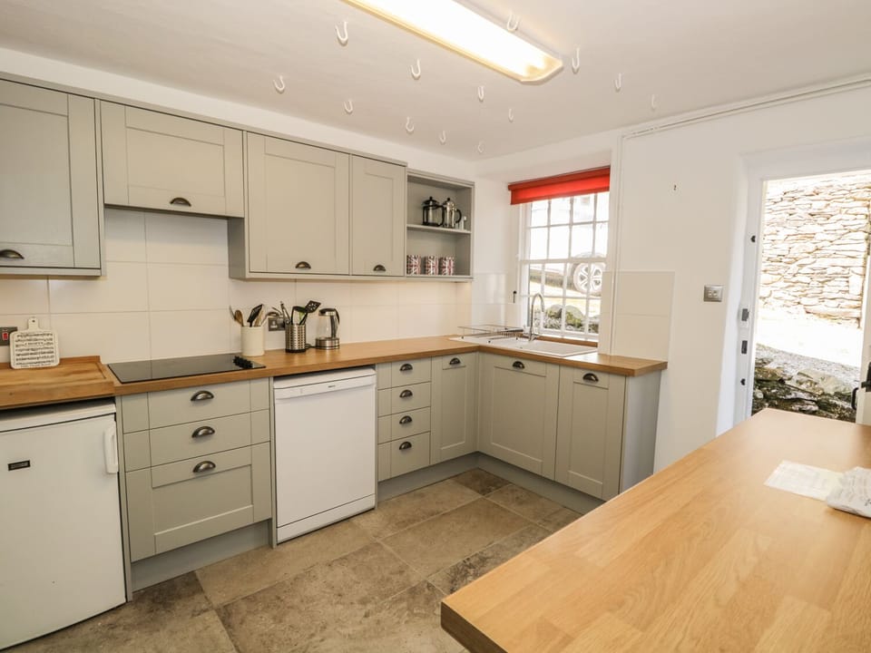 Cottage | Interior