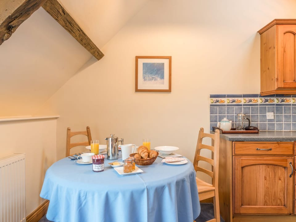 Cottage | Interior