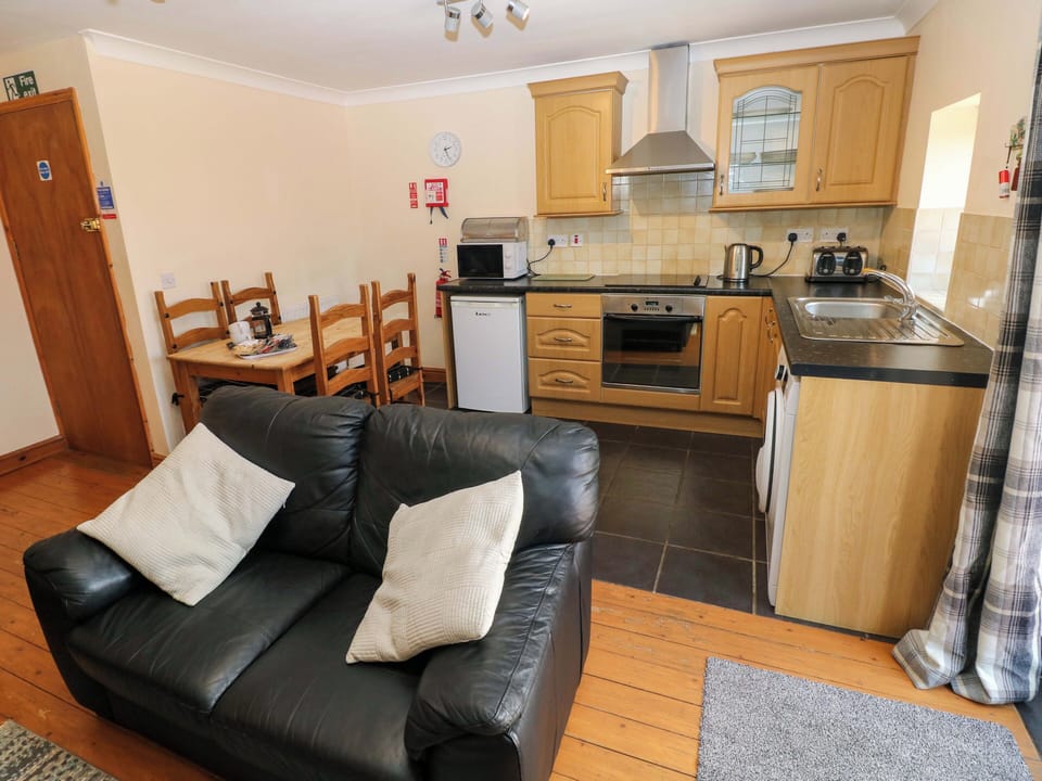 Cottage | Interior