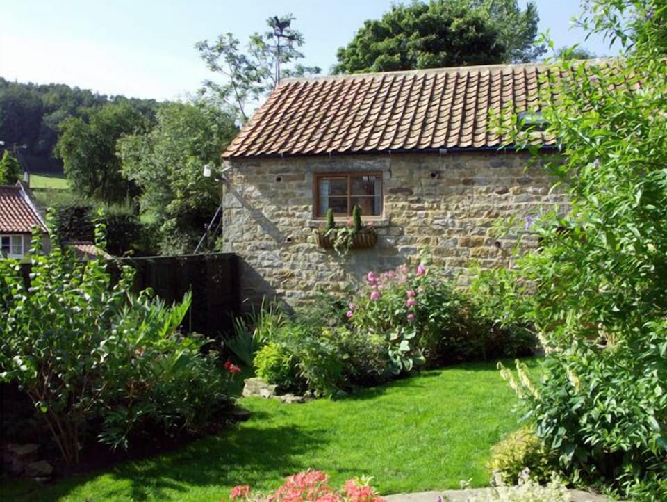 Cottage | Interior