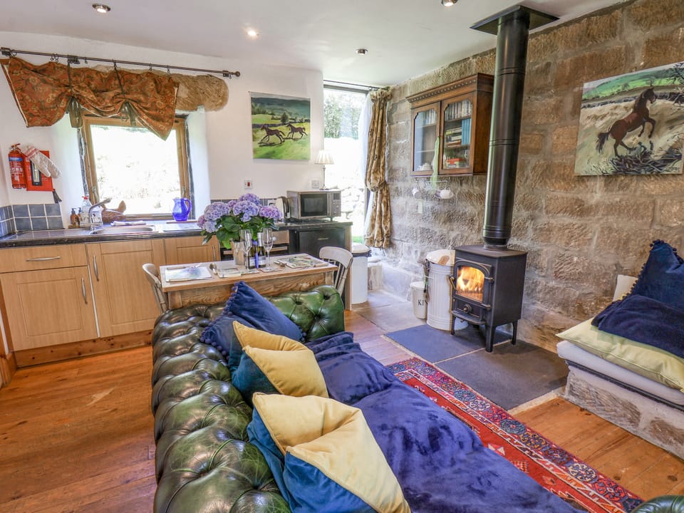 Cottage | Interior